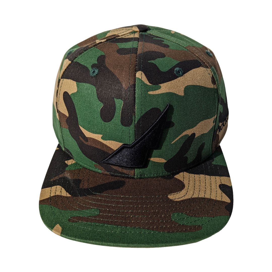 6 panel snapback black on camo embroidery front