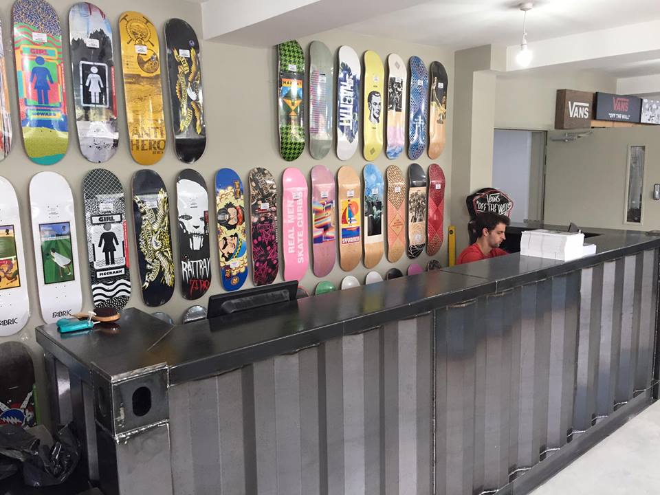 vans skateboard shop