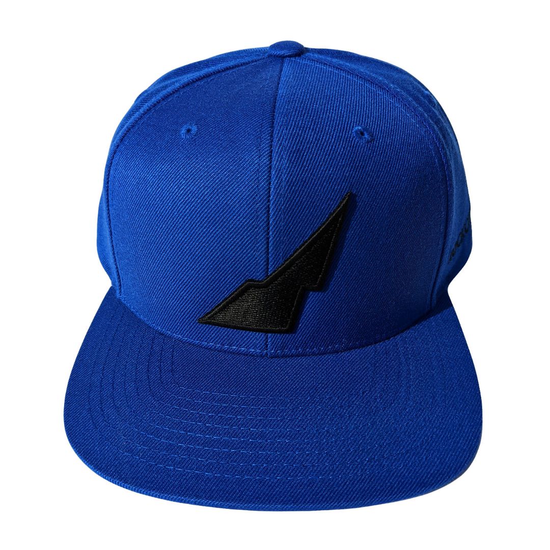 6 panel snapback black on blue embroidery front