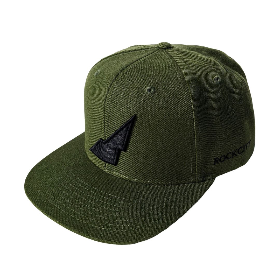 6 panel snapback black on olive embroidery