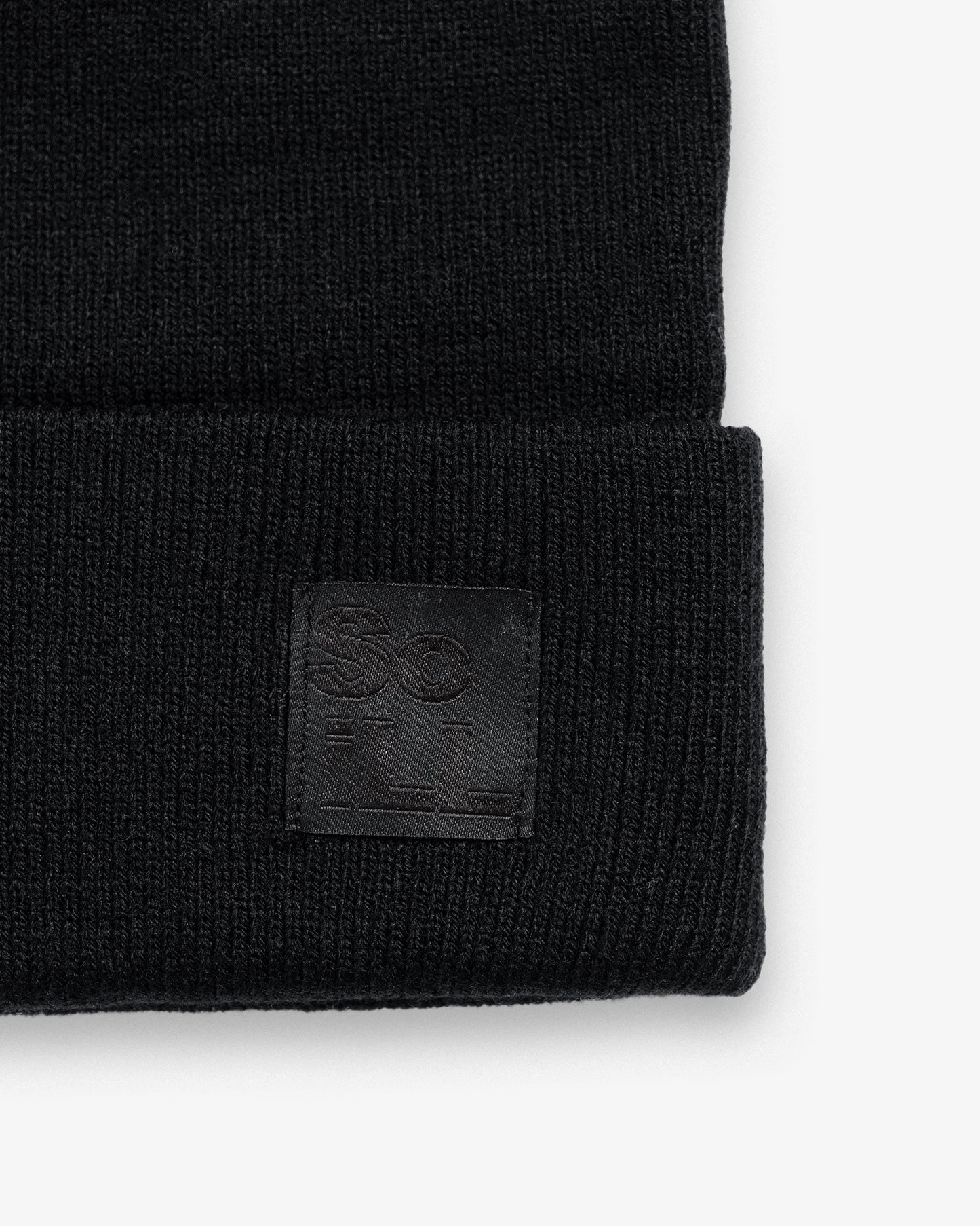 So iLL Cuff Beanie - Black