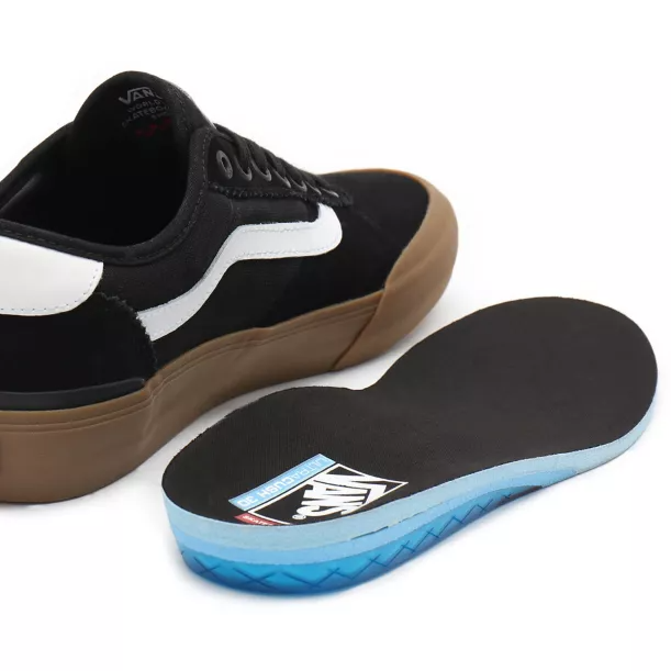 Chima 2 - Black/Gum